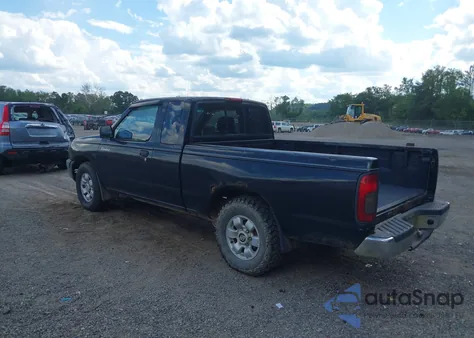 2000 Nissan Frontier Xe z USA, uszkodzony, nr VIN 1N6DD26S8YC422566